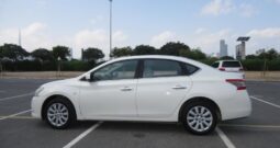 NISSAN SENTRA WHITE 2019