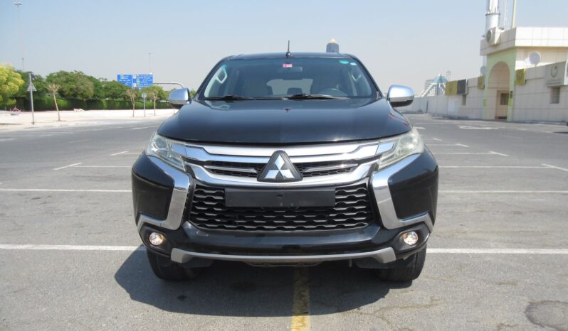 MITSUBISHI MONTERO 2017 full