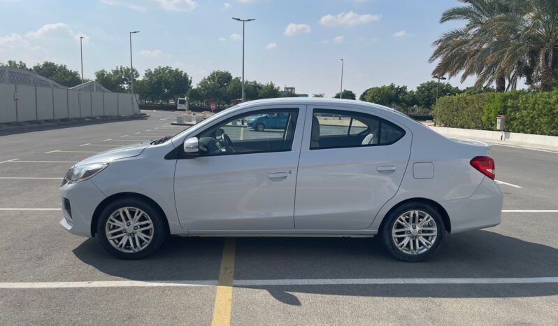 Mitsubishi Attrage 2021 white full