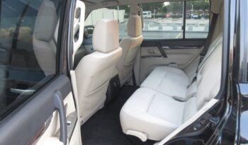 Mitsubishi Pajero 2022 full