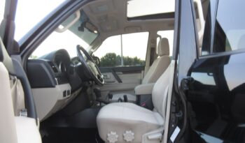 Mitsubishi Pajero 2022 full