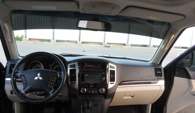 Mitsubishi Pajero 2022 full