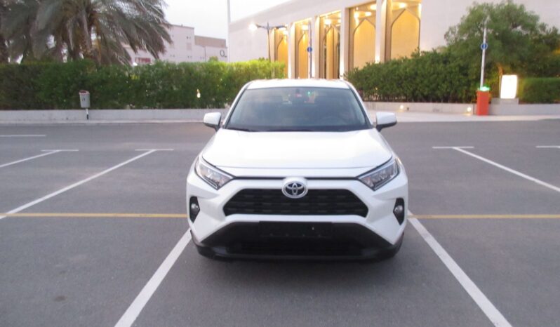 TOYOTA RAV4 2019 full