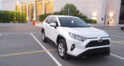 TOYOTA RAV4 2019