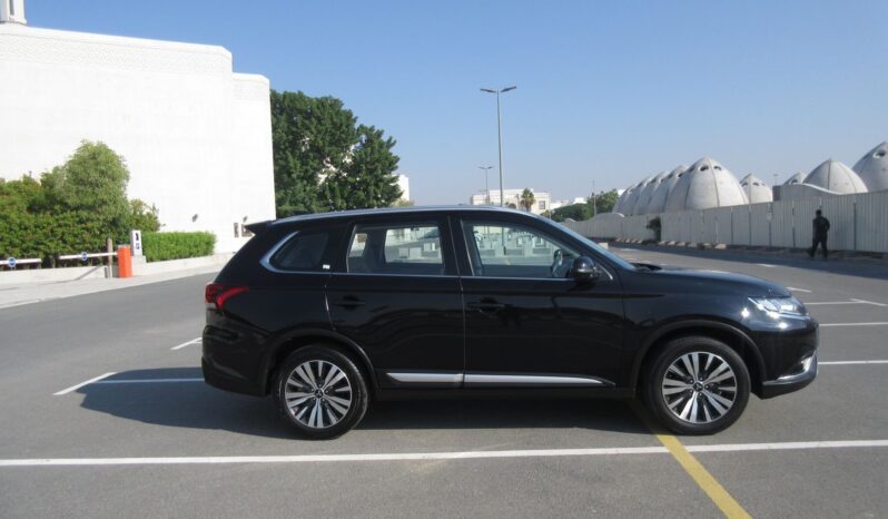 Mitsubishi Outlander 2022 Black
