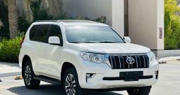 PRADO 2022 WHITE (1)