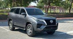 TOYOTA FORTUNER 2023 GRAY