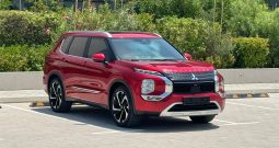 MITSUBISHI OUTLANDER 2023 RED FULL OPTION